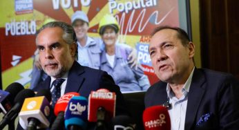 Reacción política después de la publicación de 12 preguntas sobre la consulta popular