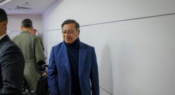 El presidente Gustavo Petro anuncia que el martes, se presentarán preguntas sobre consultas populares