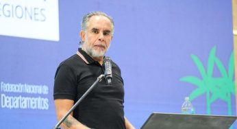 “Se ha diseñado un verdadero plan de paz, que vamos a decir la verdad, no ha ido bien”: Armando Benedetti